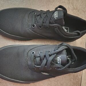 Vans All Black
